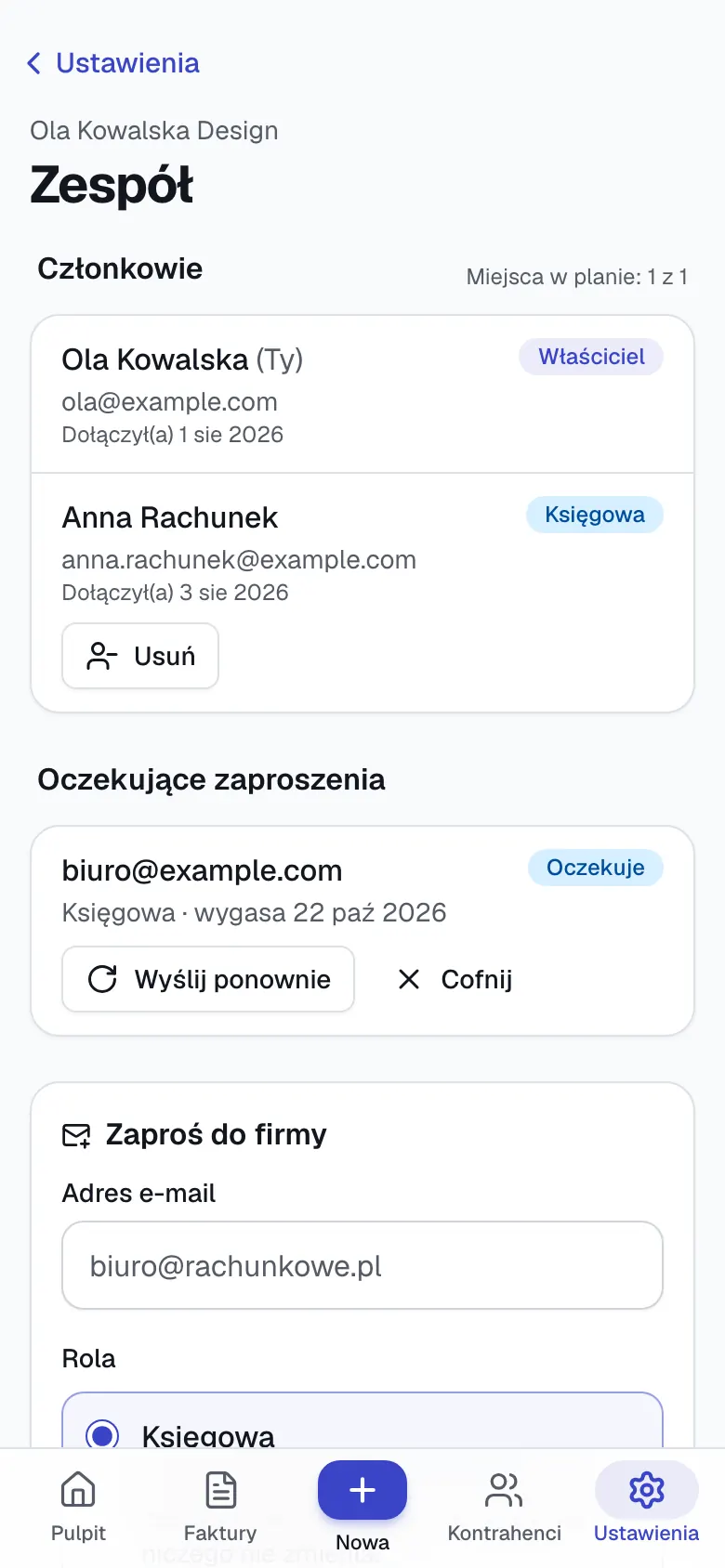 Ekran Zespół w Wystaw na telefonie: lista członków, licznik miejsc w planie i formularz zaproszenia z wyborem roli Księgowa